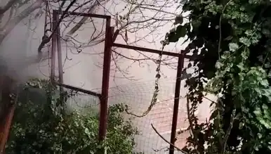 İstanbul Fatih'te Cami Lojmanında Yangın!